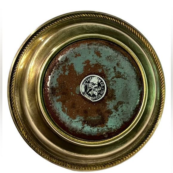 Vintage Victorian Ladies Hand Ring Holder Trinket Brass Dish - Picture 7 of 8